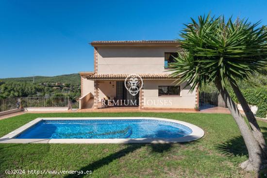 Casa con vistas en Corral d'en Cona - BARCELONA