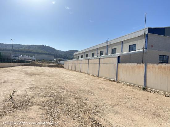 SUELO INDUSTRIAL EN EL PEAN SALE A LA VENTA¡¡¡ - MALAGA