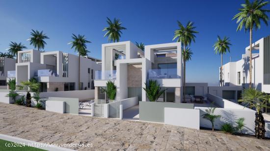 EXCLUSIVIDAD, PRIVACIDAD,...VILLA DE 3 DORMITORIOS Y 3 BAÑOS, CON PISCINA PRIVADA - ALICANTE