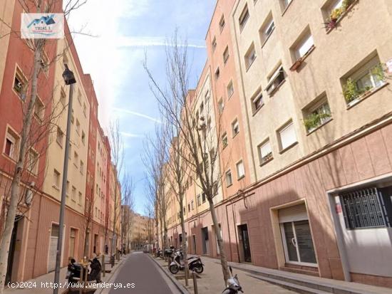 Venta Local Comercial en Barcelona - BARCELONA