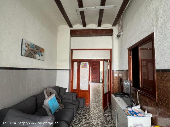 ALG707 - CASA EN LA CALLE ALBERTO TORTAJADA DE ALGEMESÍ - VALENCIA