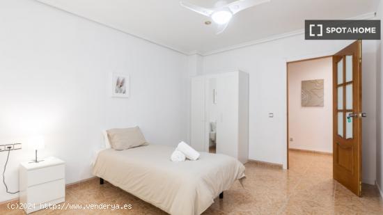 Habitación en piso compartido en valència - VALENCIA