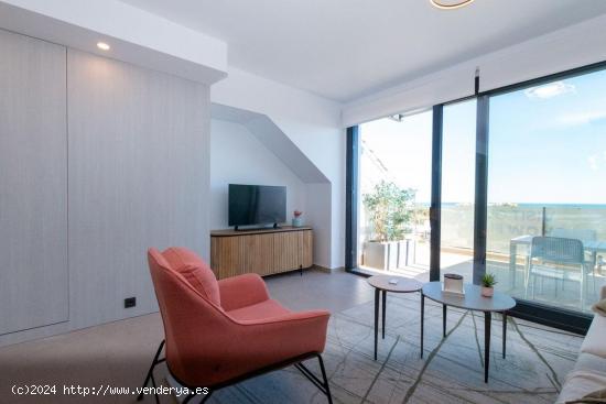 Apartamentos de lujo de 3 dormitorios con vistas al mar, zona Guardamar - ALICANTE