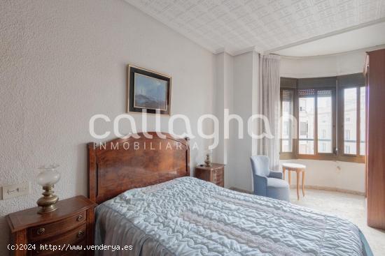 Vivienda para reformar con vistas a la plaza de toros - VALENCIA