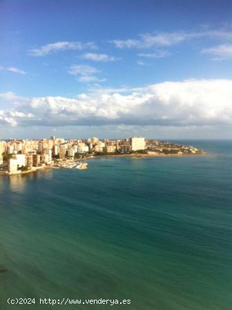 Vivienda con estupendas vistas al mar, primera línea de playa. - ALICANTE