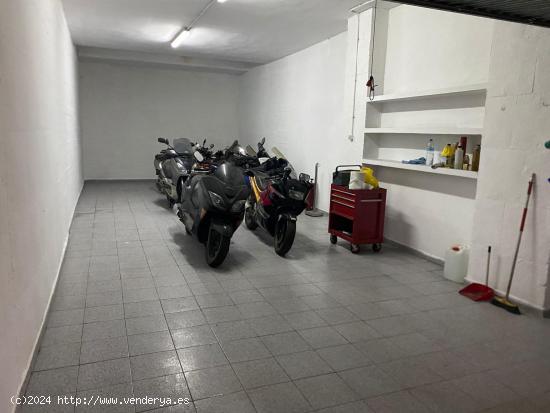 GARAGE DE 46 METROS EN AV EMILIO ORTUÑO - ALICANTE