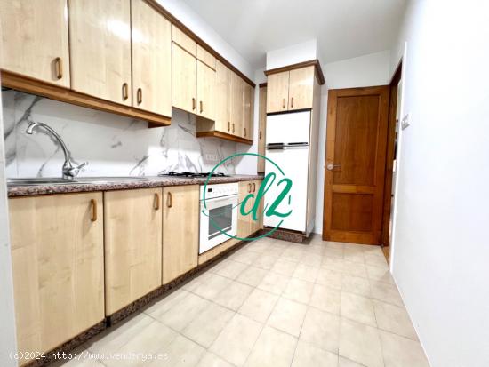 SE VENDE PISO CON TERRAZA EN EL POSIO. REF 1213 - ORENSE