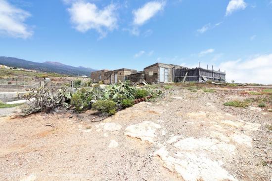  Terreno rústico con varias construcciones en Granadilla. - SANTA CRUZ DE TENERIFE 