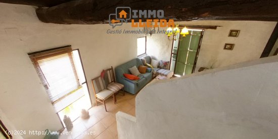 Unifamiliar adosada en venta  en Cubells - Lleida