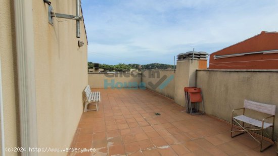 Unifamiliar adosada en venta  en Sant Feliu de Guixols - Girona