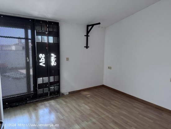 Apartamento en venta  en Salt - Girona