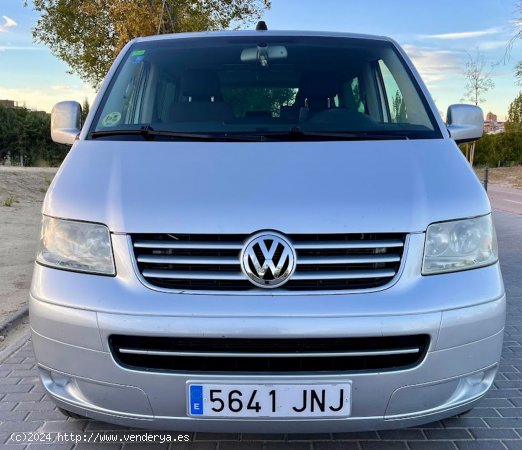 Volkswagen Multivan T5 2.5 TDI Comfortline - Madrid