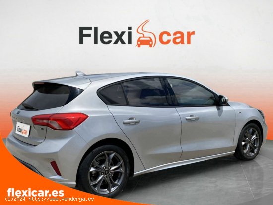 Ford Focus 1.0 Ecoboost MHEV 114kW ST-Line - Madrid