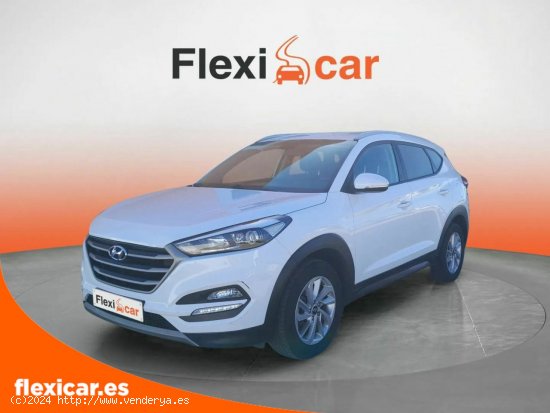 Hyundai Tucson 1.7 CRDi 115cv BlueDrive Essence 4x2 - Don Benito