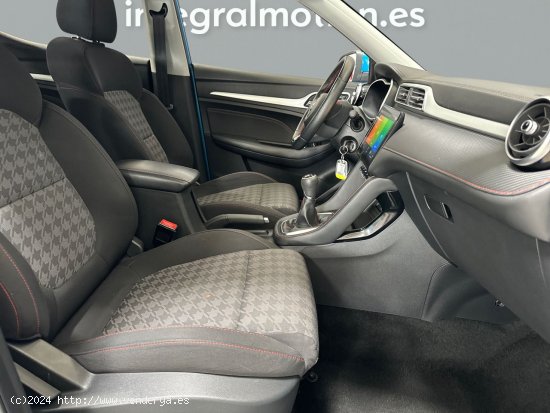 MG ZS 1.5 Comfort - TRANSITO