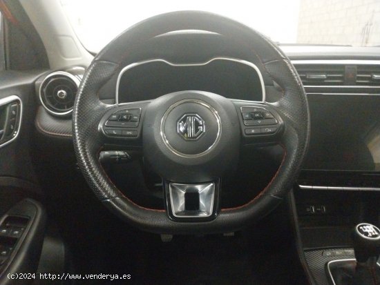 MG ZS 1.0T Luxury - TRANSITO