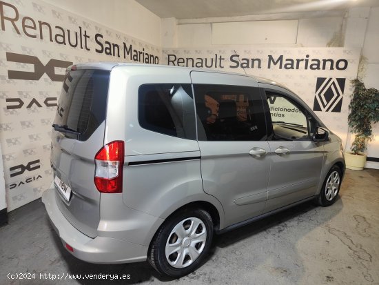 Ford Tourneo Courier TREND - Madrid