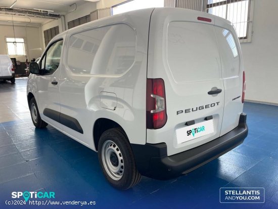 Peugeot Partner  Standard 600kg BlueHDi 73kW - - Almería