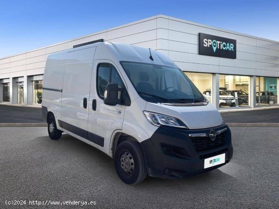 Opel Movano  3.3T L2 H1 2.2 BlueHDi 140 S&S MT6 - - Castilleja de la Cuesta