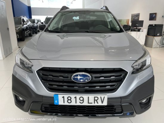 Subaru Outback 2.5i CVT Lineartronic AWD 170cv FIELD - Badalona