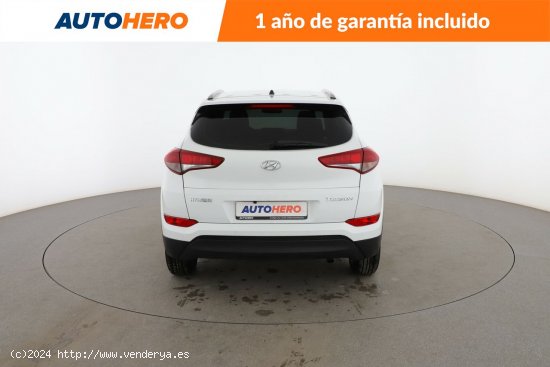 Hyundai Tucson 1.7 CRDi BlueDrive Essence 4x2 - 