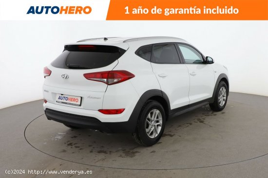 Hyundai Tucson 1.7 CRDi BlueDrive Essence 4x2 - 