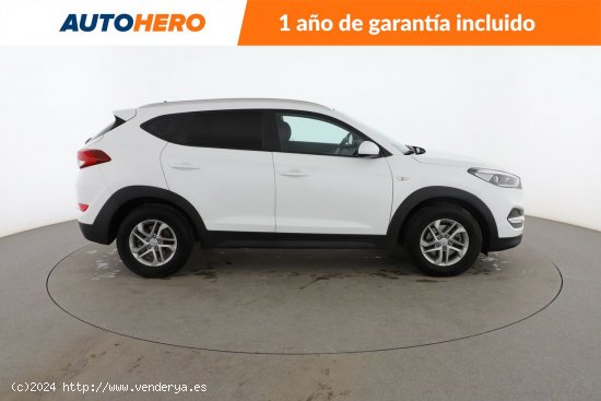 Hyundai Tucson 1.7 CRDi BlueDrive Essence 4x2 - 