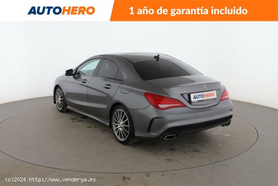 Mercedes CLA 220 d AMG Line - 