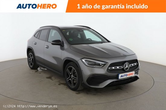 Mercedes GLA 200 AMG Line - 