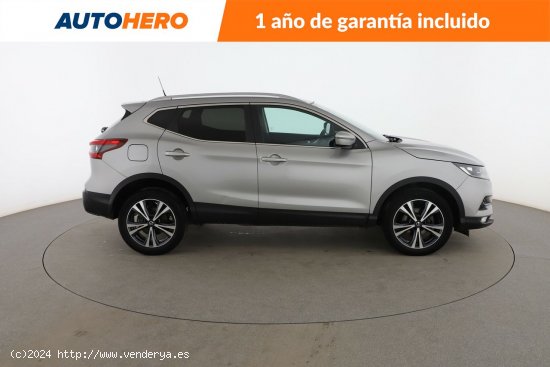 Nissan Qashqai 1.3 DIG-T NConnecta - 