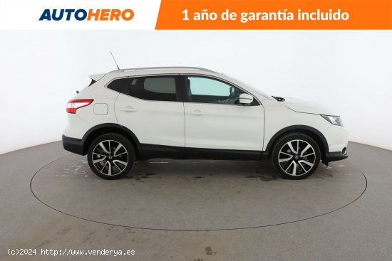 Nissan Qashqai 1.6 dCi N-Connecta 4x4 - 