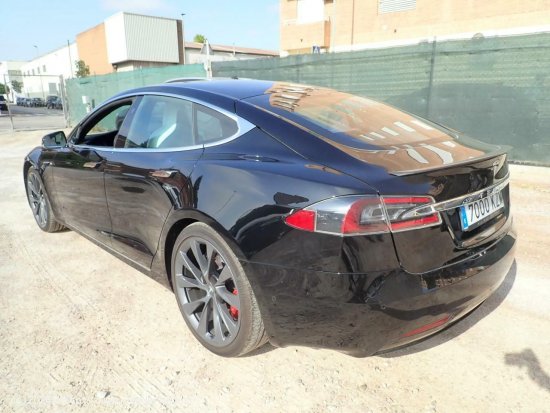 Tesla Model S Performance 4wd - Leganés