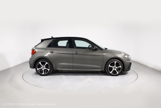 Audi A1 AUDI A1 Sportback 30 TFSI Adrenalin - 