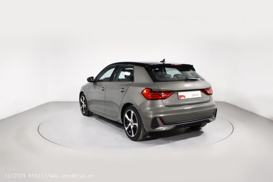 Audi A1 AUDI A1 Sportback 30 TFSI Adrenalin - 