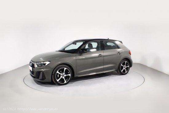 Audi A1 AUDI A1 Sportback 30 TFSI Adrenalin - 