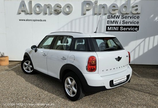 MINI Countryman One D - Olias del Rey