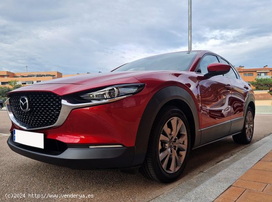 Mazda CX-30 SKYACTIV-G 2.0 122CV. ZENITH HÍBRIDO E IMPECABLE CON MUCHO EQUIPAMIENTO - Mollet