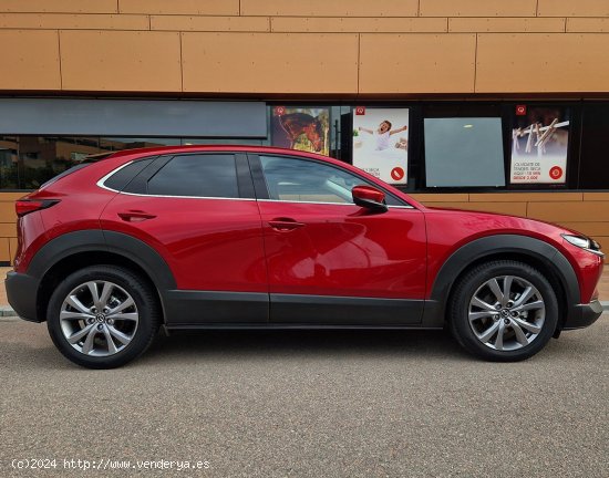 Mazda CX-30 SKYACTIV-G 2.0 122CV. ZENITH HÍBRIDO E IMPECABLE CON MUCHO EQUIPAMIENTO - Mollet