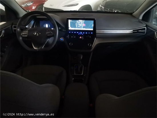 Hyundai IONIQ 1.6 GDI HEV Tecno DCT - Jaén