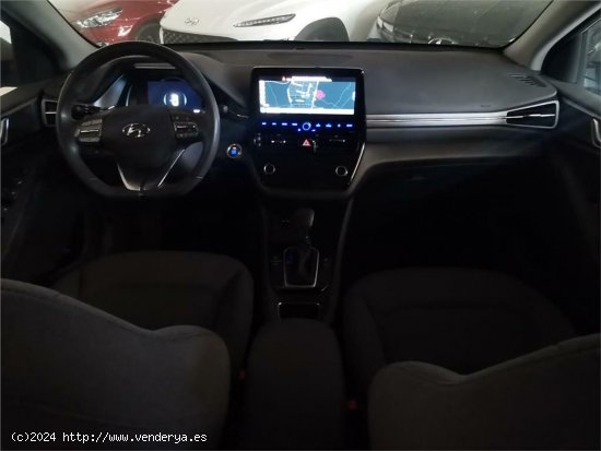 Hyundai IONIQ 1.6 GDI HEV Tecno DCT - Jaén