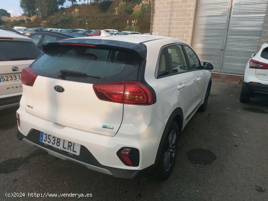 Kia Niro 1.6 GDi HEV 104kW (141CV) Concept - Navalcarnero