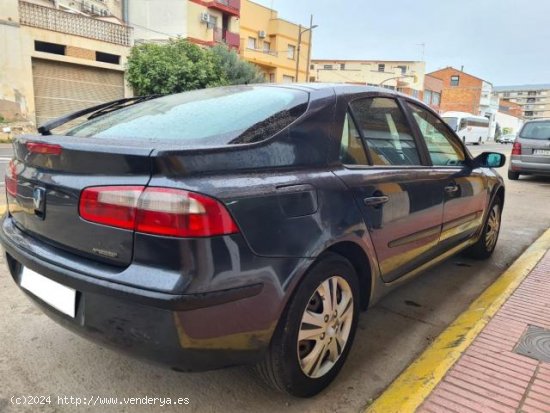 RENAULT Laguna en venta en AlcarrÃ s (Lleida) - AlcarrÃ s