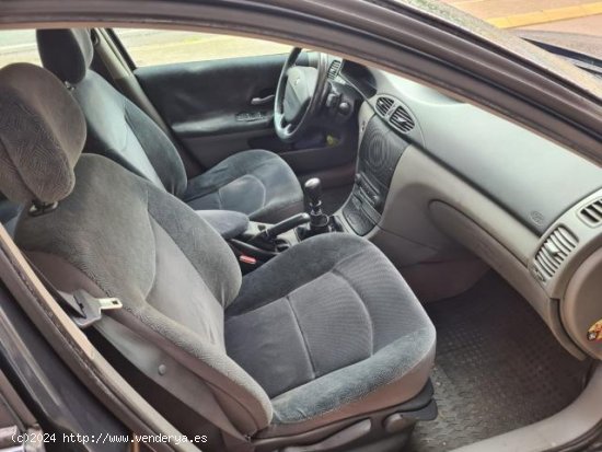 RENAULT Laguna en venta en AlcarrÃ s (Lleida) - AlcarrÃ s