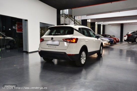 Seat Arona 1.0 TSI 115CV Style Ecomotive de 2020 con 55.000 Km por 14.490 EUR. en Madrid