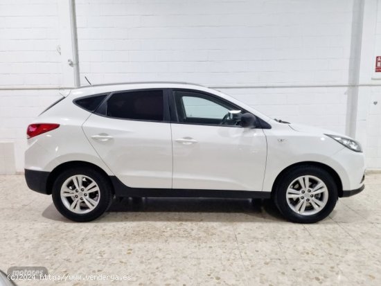 Hyundai ix35 1.7 crdi de 2014 con 125.000 Km por 11.800 EUR. en Sevilla