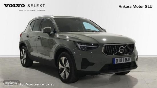 Volvo XC40 Recharge Core, T4 plug-in hybrid,Electrico/Gasolina, Bright de 2023 con 17.279 Km por 45.