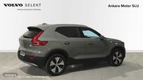 Volvo XC40 Recharge Core, T4 plug-in hybrid,Electrico/Gasolina, Bright de 2023 con 17.279 Km por 45.