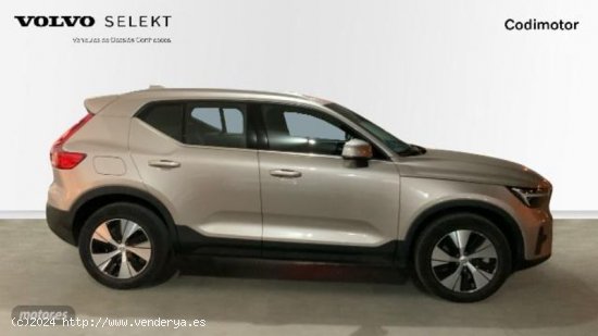 Volvo XC40 XC40 Recharge Plus, T4 plug-in hybrid, Electrico de 2022 con 25.000 Km por 35.990 EUR. en