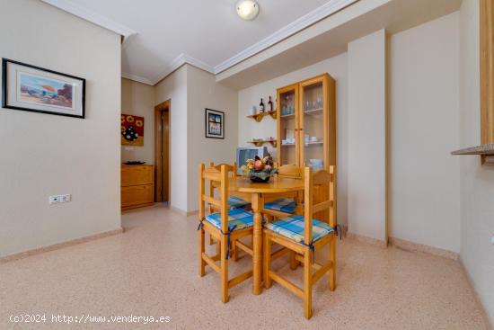 Venta de apartamento en Playa del Cura a 50m del mar - ALICANTE