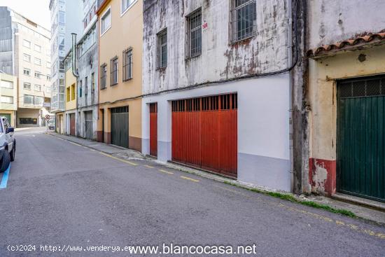 Espacio amplio y versátil en Carballo ideal para uso comercial ó personal - A CORUÑA